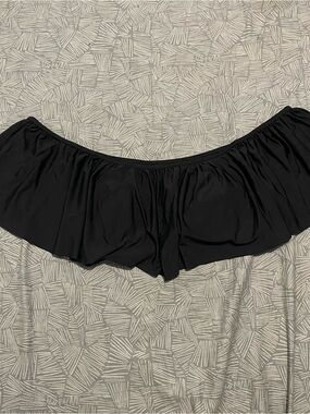 Off-Shoulder Black Ruffle Swim Top